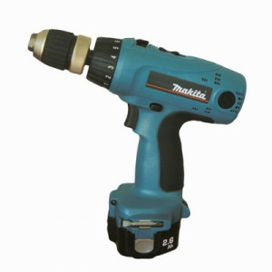 Masina de gaurit/insurubat cu acumulator Makita 6317DWDE